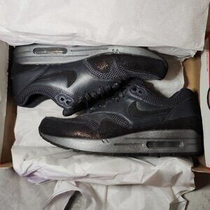 EUC 👟 Women's Nike Air Max 1 Premium Size 8 Black, charcoal